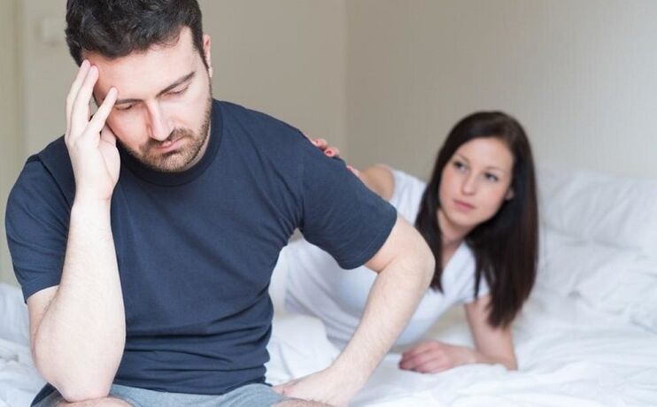 Frau und Mann mit wenig Macht, wie man sich steigert.