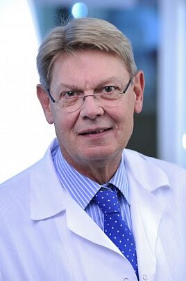 Arzt Urologe Gerhard